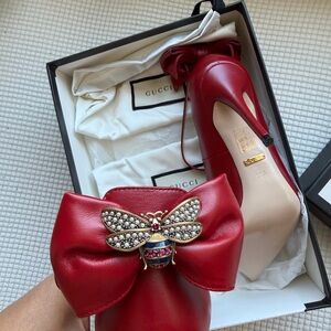 Gucci Red Leather Bow Pump with Jeweled Bee Accent